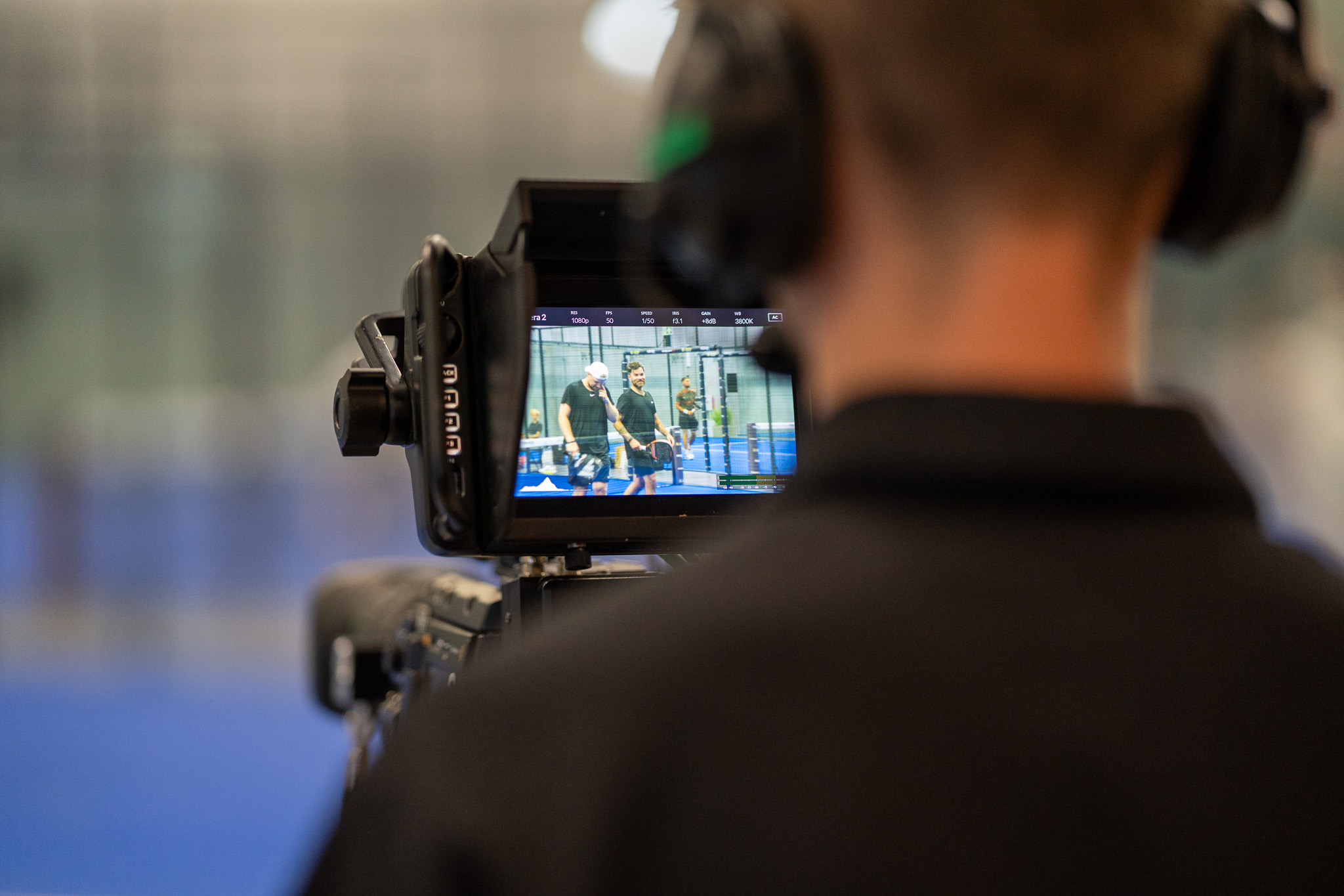 Reaching viewers through live streaming